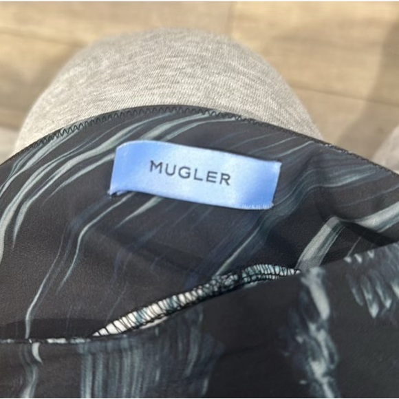 COPY - Mugler body suit and leggings size uk 36 compared to size small - Picture 4 of 8